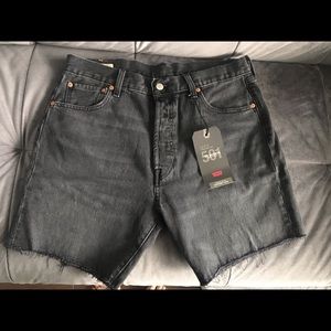 BNWT Men’s 501 Levi Shorts